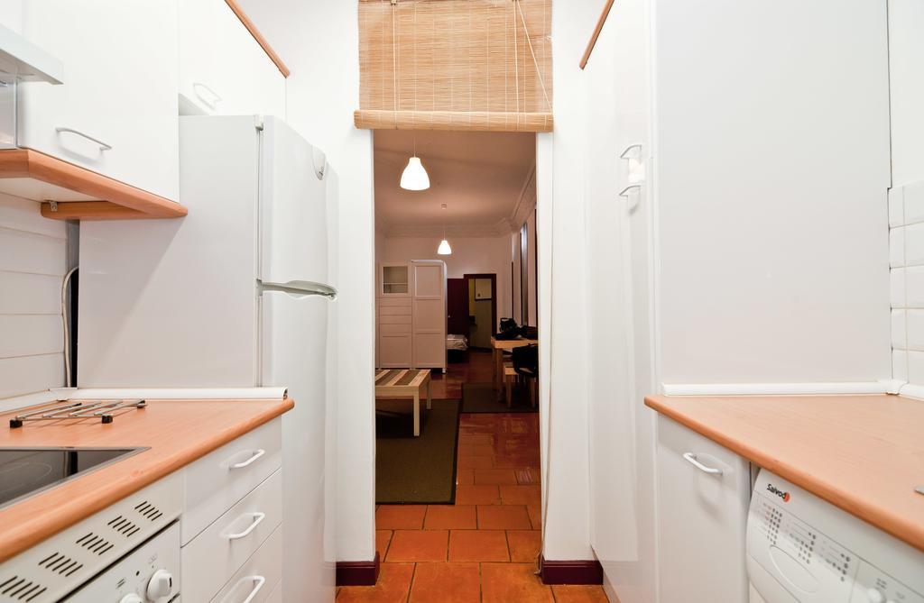 Apartamentos Madrid Retiro ภายนอก รูปภาพ