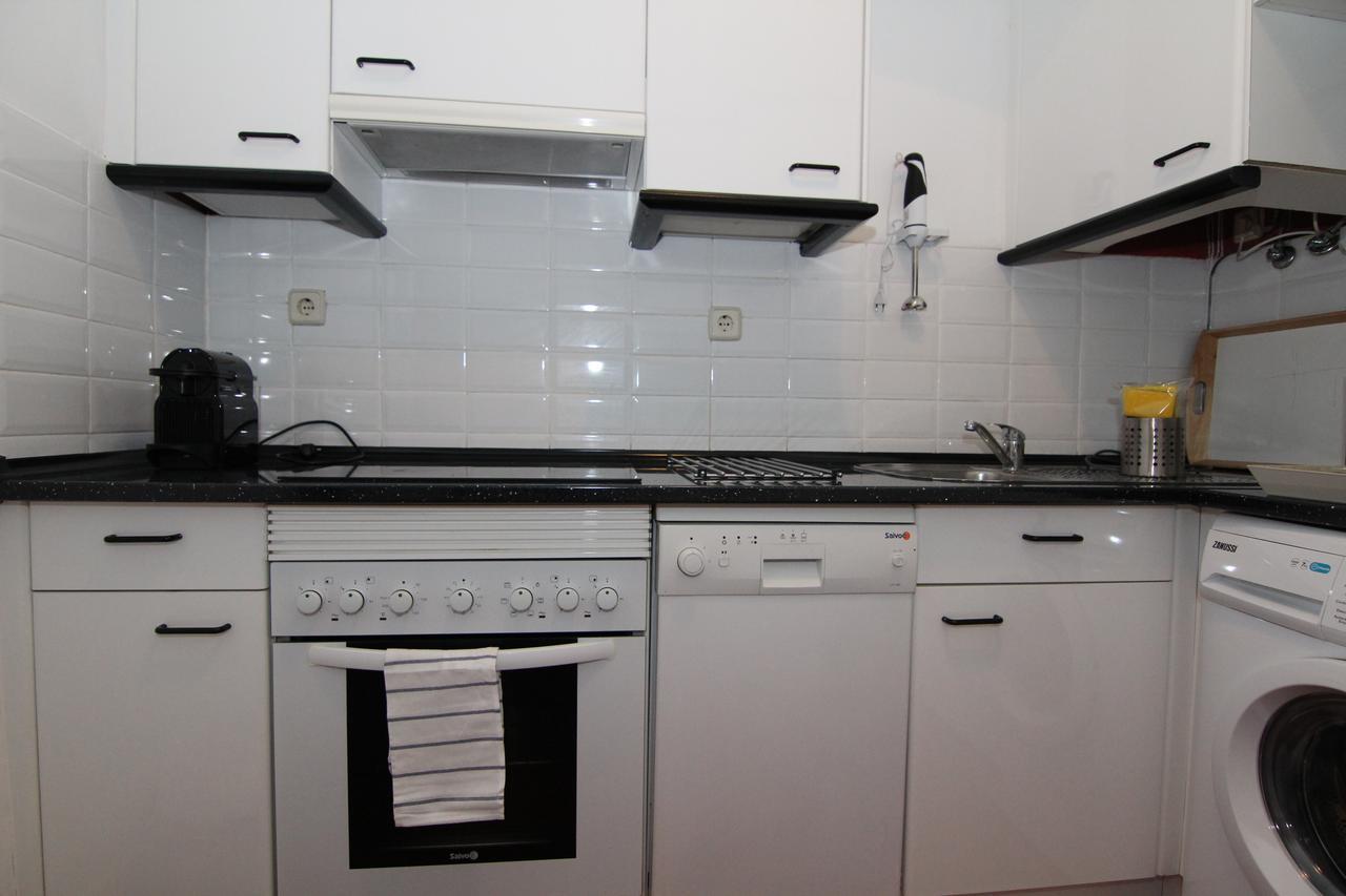 Apartamentos Madrid Retiro ภายนอก รูปภาพ